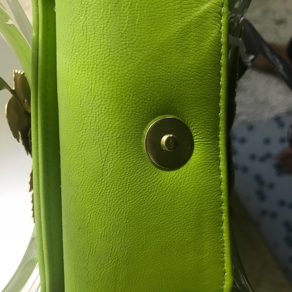 Leather pocketbook with acrylic handle - Picture 7 of 8